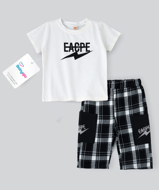 White t-shirt with checks pattern shorts set for boys
