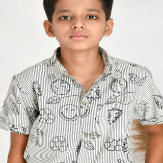 Pure cotton  shirt with smiley embroidery and short set for boys