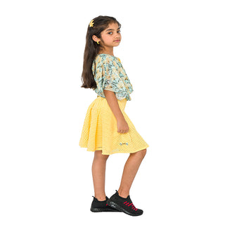 Stylish floral print top with pleated yellow skirt