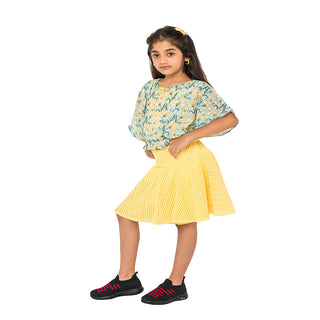 Stylish floral print top with pleated yellow skirt