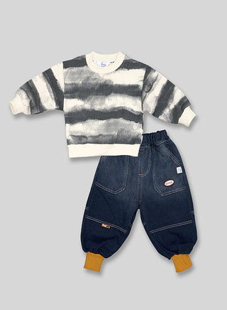 Monochrome Tie-Dye Sweatshirt With Denim Pants
