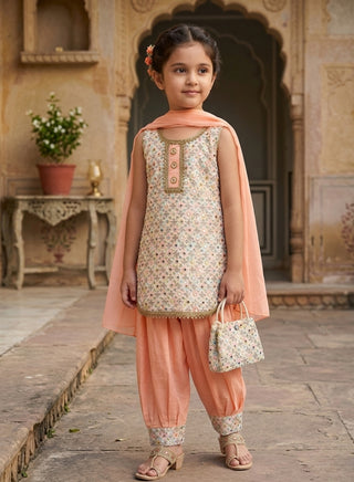 Girls Peach Sleeveless Ethnic Set