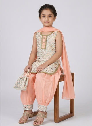 Girls Peach Sleeveless Ethnic Set