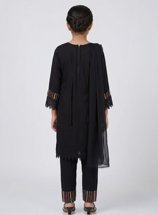 Girls Black Kurta Pant Set With Dupatta