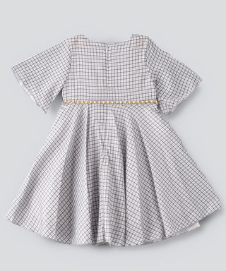 Checks print Dress with pearl belt for Girls - Grey