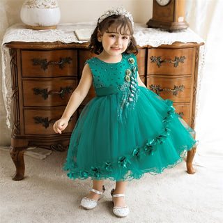 Elegant green knee-length dress with pearl and lace work dress for girls