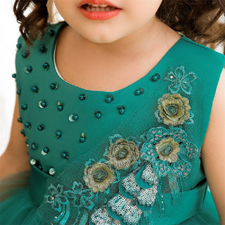 Elegant green knee-length dress with pearl and lace work dress for girls